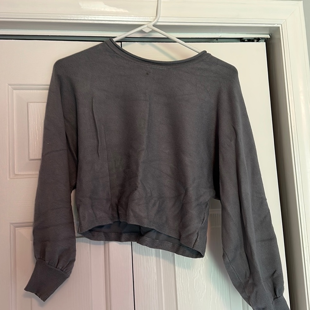 Gray/bluish long sleeve